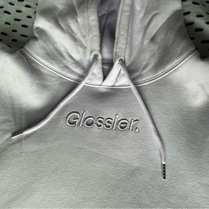 Lavender glossier hoodie. Never worn.